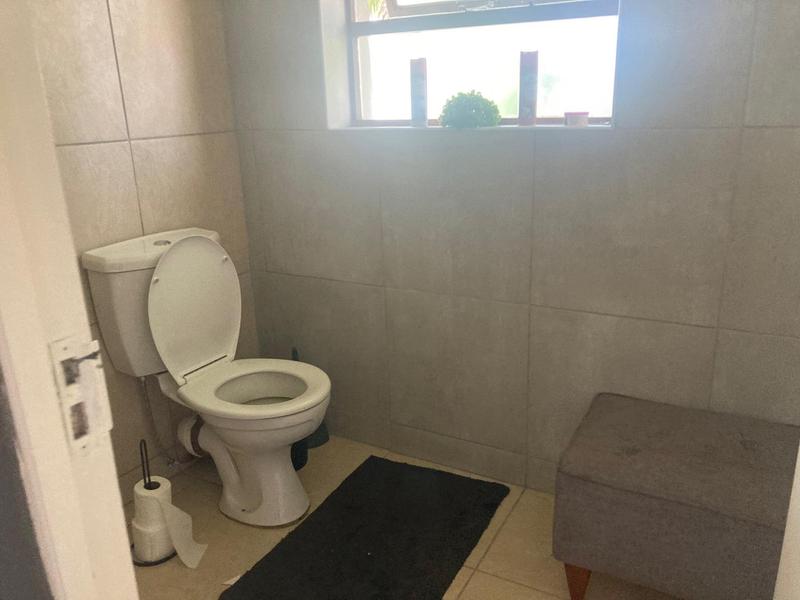 To Let Commercial Property for Rent in Mill Park Eastern Cape